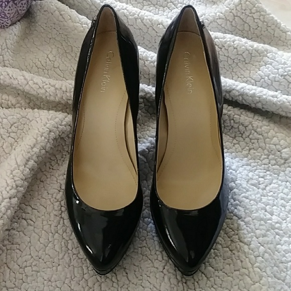 Calvin Klein Shoes - Calvin Klein black heel